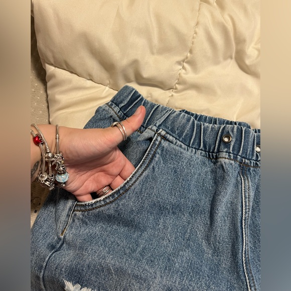 ONE TEASPOON Roadhouse Light Wash Pull-On Wide Leg Jeans w/ Slit Bottoms - Picture 6 of 7